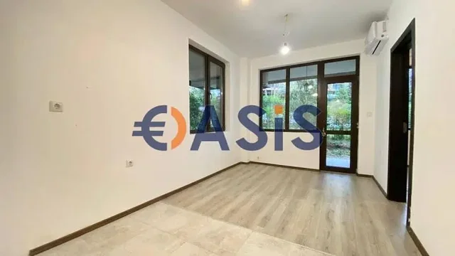 Sala de estar; chão de azulejo, vista