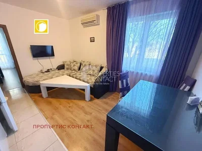Wohnzimmer; tageslicht, moderner stil