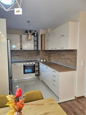 Kuhinja; kućanski aparati, renoviran, prirodna svjetlost