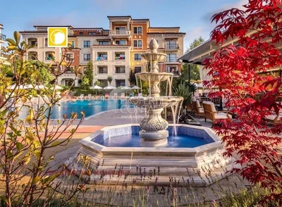 Maison et environs; vue, lumière naturelle