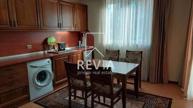 Cozinha; chão de azulejo