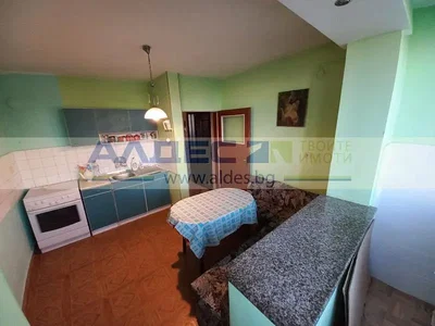 Kuchyně; kuchyňské spotřebiče, dlažba