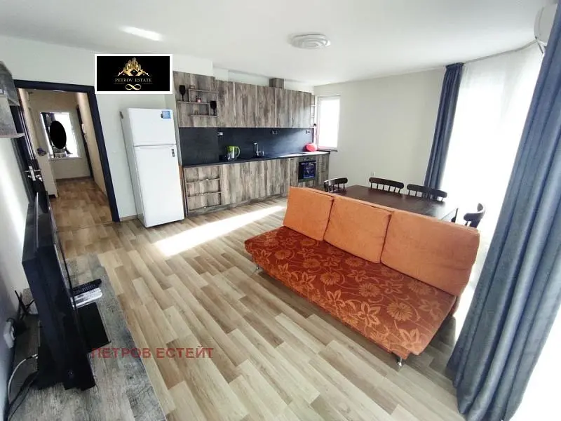 Dnevni boravak; pogled, prirodna svjetlost