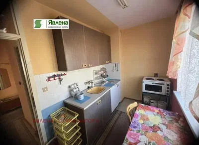 Kuhinja; kućanski aparati, potrebna renovacija