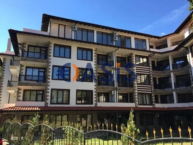 Casa y alrededores