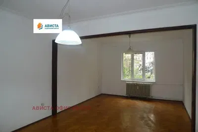 Wohnzimmer; holzboden, tageslicht, blick