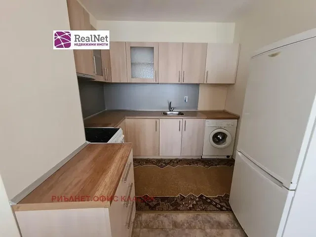 Kuhinja; kućanski aparati, pločice