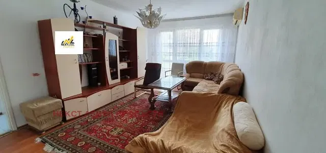 Dnevni boravak; rustikalni stil, prirodna svjetlost