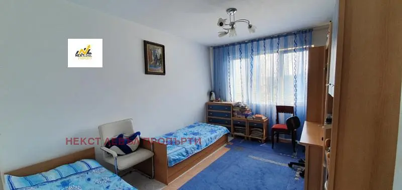 Spavaća soba; prirodna svjetlost