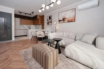 غرفة معيشة; أسلوب عصري, أرضية خشبية, ضوء طبيعي