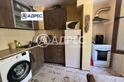 Kuhinja; kućanski aparati, pločice
