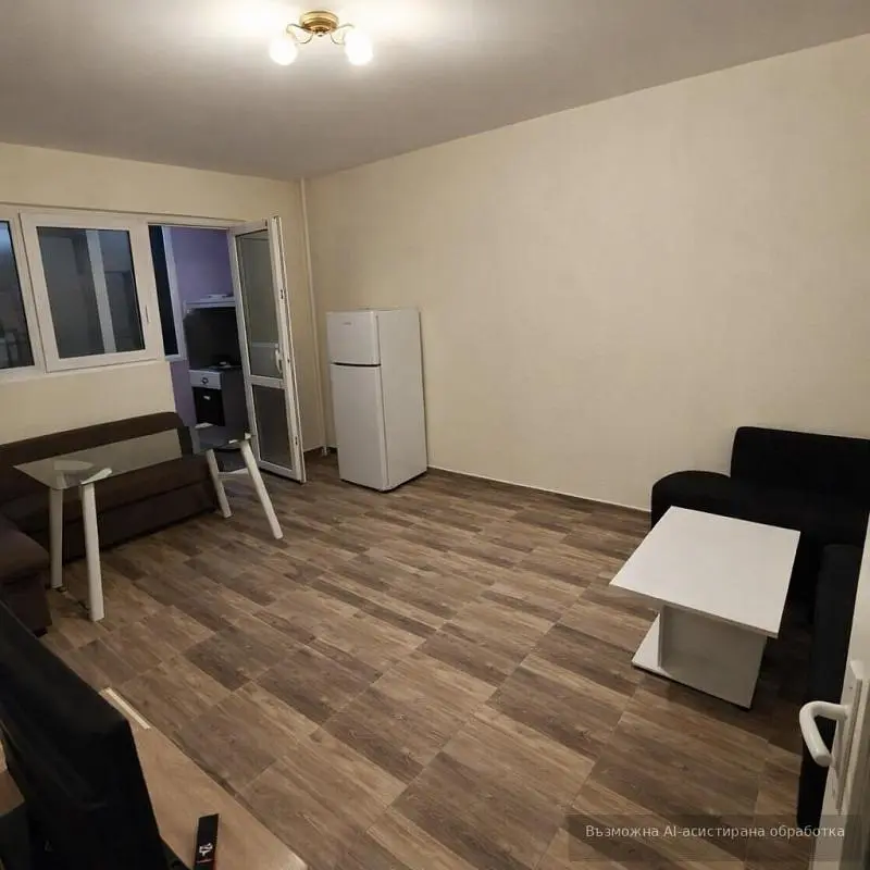 Dnevni boravak; pločice, renoviran, prirodna svjetlost