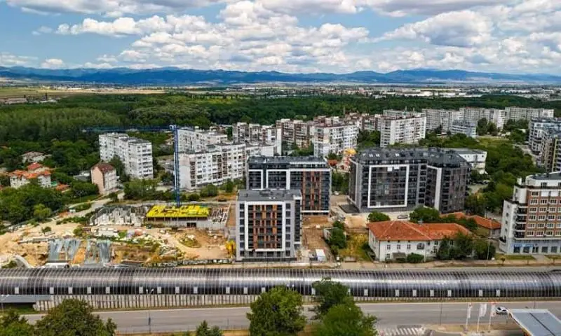 Kuća i okolina; pogled