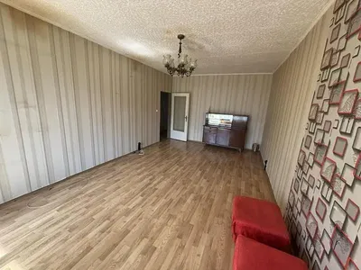 Wohnzimmer; holzboden, rustikaler stil