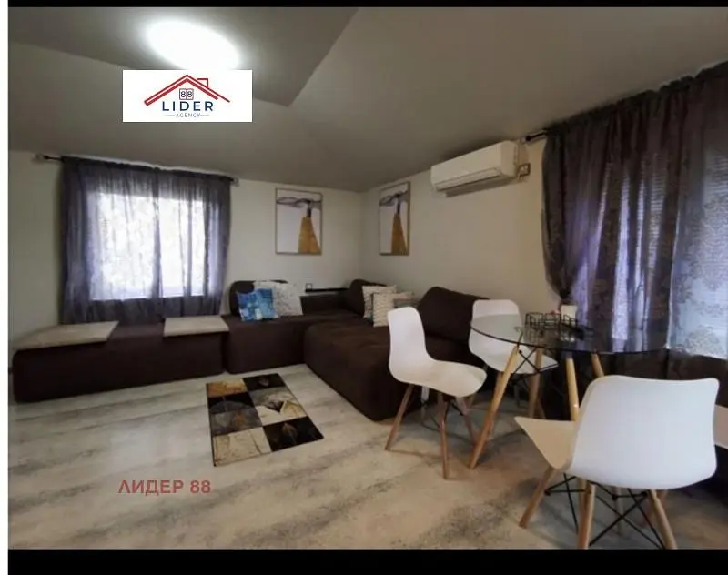 Wohnzimmer; moderner stil, tageslicht