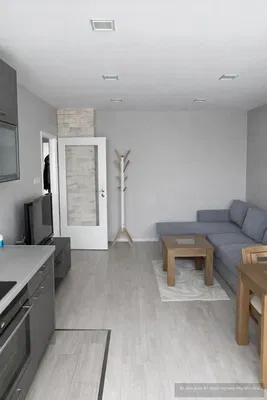 Dnevni boravak; pločice, moderan stil, prirodna svjetlost