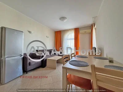 Obývačka; výhľad, prirodzené svetlo