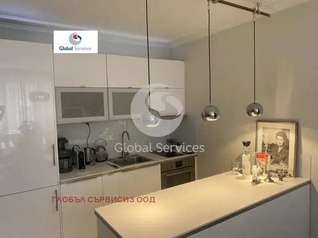 Kuchyňa; kuchynské spotrebiče, moderný štýl