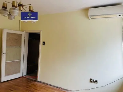 Sonstiges; holzboden