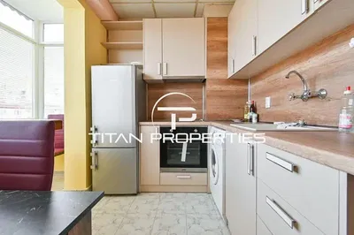 Küche; küchengeräte, tageslicht