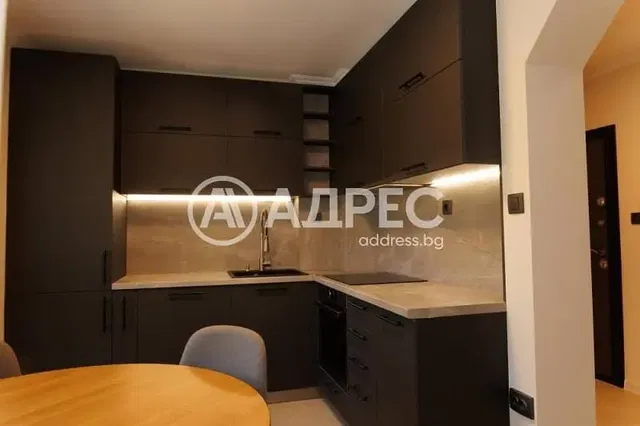 Cucina; elettrodomestici, ristrutturato