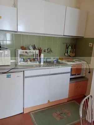 Küche; küchengeräte, fliesenboden