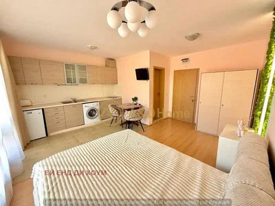 Küche; küchengeräte, tageslicht