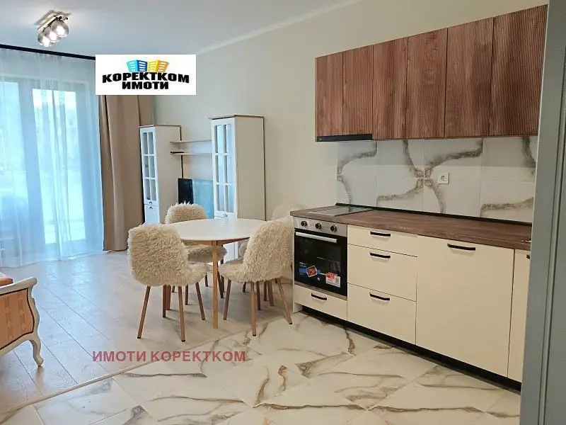 Cuisine; électroménager, style moderne, rénové, lumière naturelle