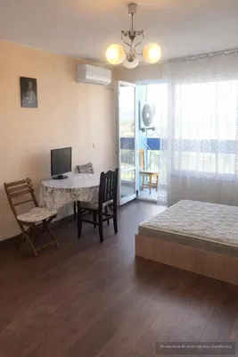 Spavaća soba; prirodno svjetlo, drveni pod