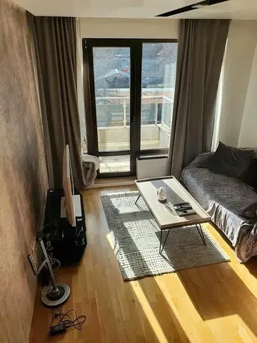 Wohnzimmer; blick, holzboden, tageslicht