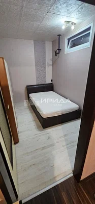 Spavaća soba; prirodno svjetlo, drveni pod