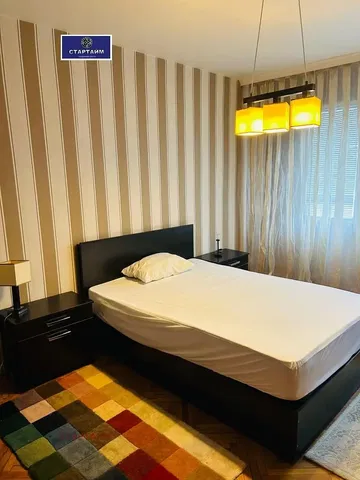 Chambre; lumière naturelle, style moderne