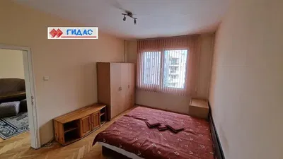 Schlafzimmer; holzboden, tageslicht