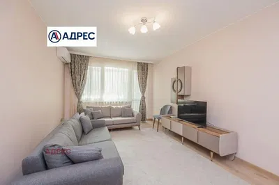 Dnevna soba; moderni stil, prirodno svjetlo