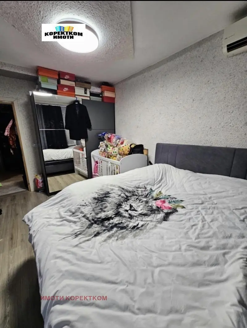 Ložnice; přirozené světlo, nutná rekonstrukce, moderní styl