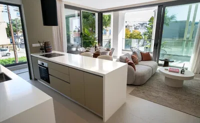 Küche; blick, tageslicht, moderner stil