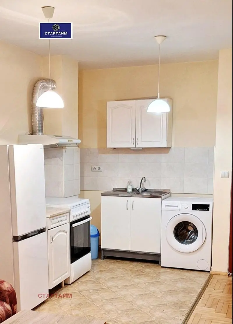 Kuhinja; kućanski aparati, pločice