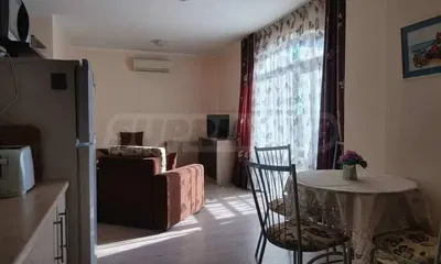 Dnevni boravak; pogled, prirodna svjetlost