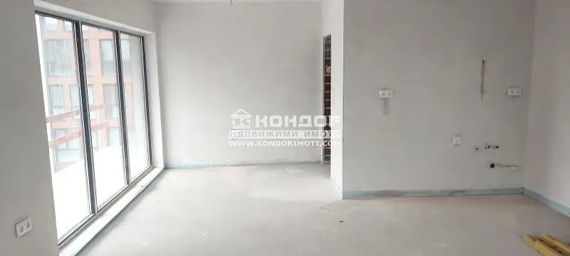Sonstiges; tageslicht, renovierungsbedürftig, blick
