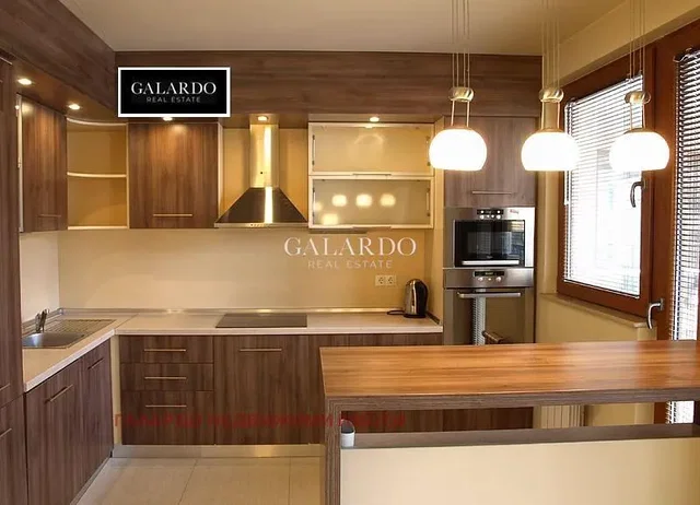 Cuisine; électroménager, style moderne