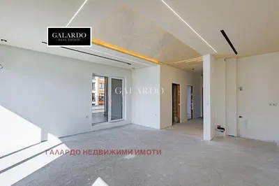 Ostalo; visoki plafoni, prirodno svjetlo, renoviran