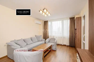 Dnevna soba; moderni stil, drveni pod, prirodno svjetlo