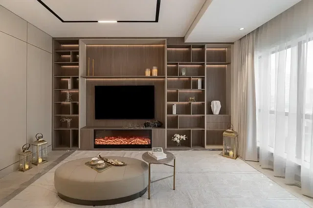 Dnevna soba; kamin, prirodno svjetlo, moderni stil