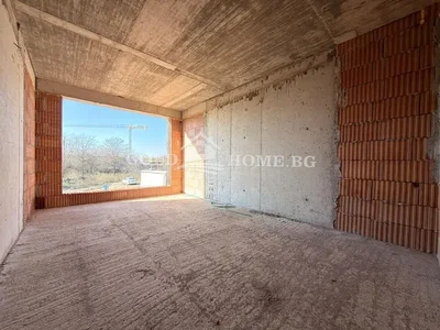 Ostalo; potrebna renovacija, prirodno svjetlo, pogled