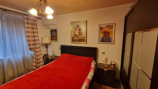 Slaapkamer; natuurlijk licht, moderne stijl