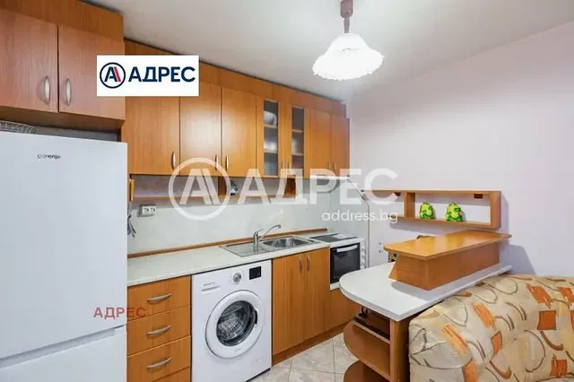 مطبخ; أجهزة المطبخ, أرضية من البلاط