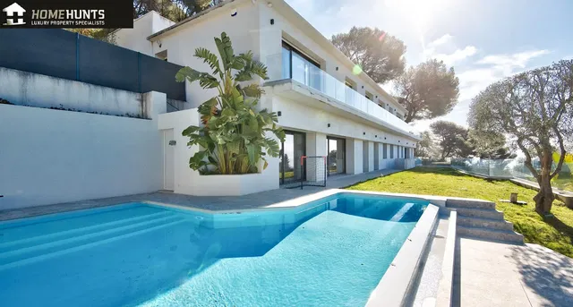 Haus und umgebung; blick, hohe decken, tageslicht, moderner stil