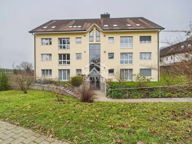 House and surroundings