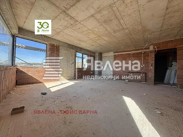 Ostatní; nutná rekonstrukce, přirozené světlo