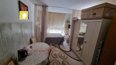 Kuchyně; kuchyňské spotřebiče, přirozené světlo